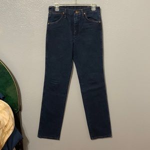 Men’s Wrangler Dark Blue Jeans Size 29x34